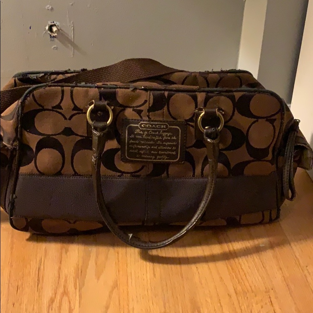 COACH LUGGAGE (comment offers)